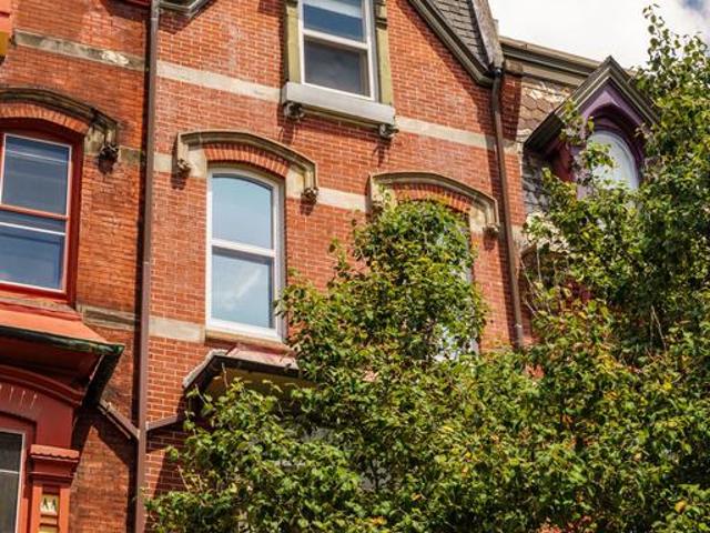Townhouse for sale in Philadelphia, Pennsylvania