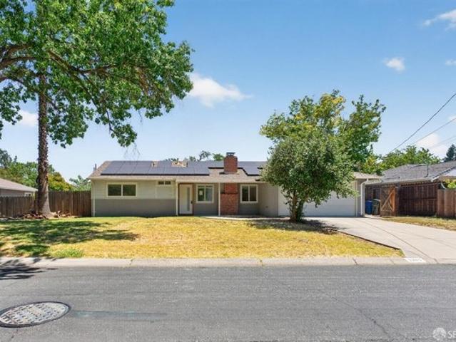 House for sale in Pleasant Hill, California