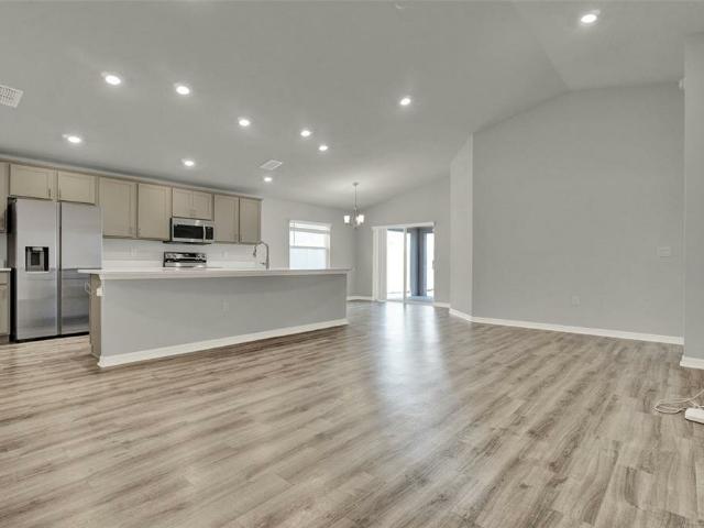 House for rent in Davenport