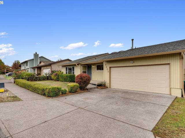 House for sale in Columbia, Troutdale