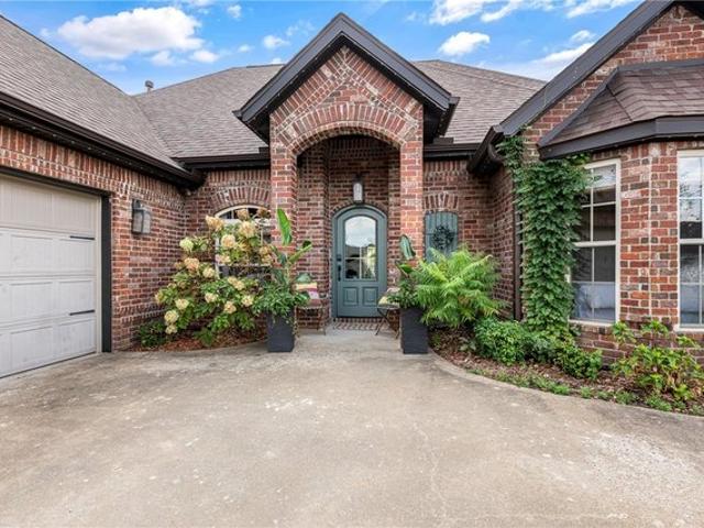 House for sale in Ark