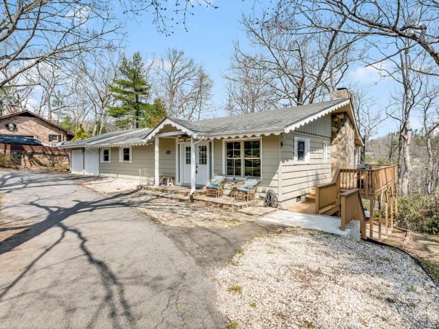 House for sale in Spruce Pine, North Carolina