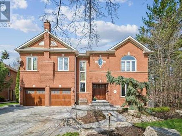 House for sale in Oakville, Ontario