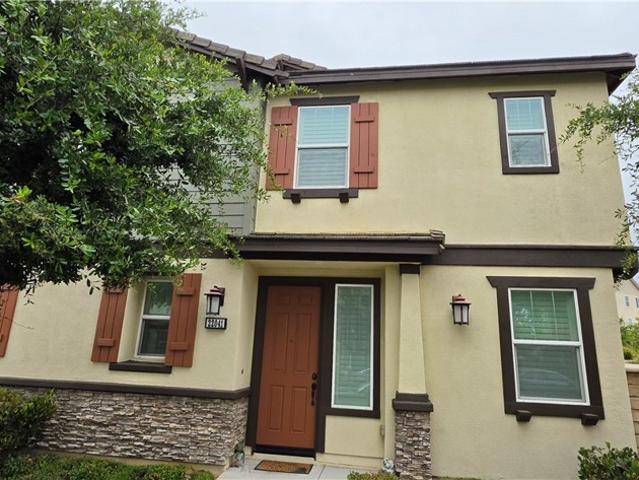 Townhouse for sale in Canyon Country, California