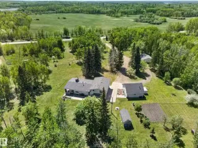 House for sale in Alberta