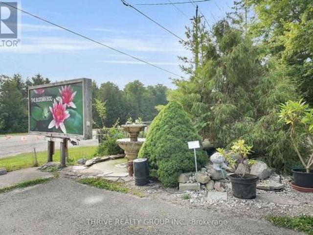 Commercial for sale in Denfield, Ontario
