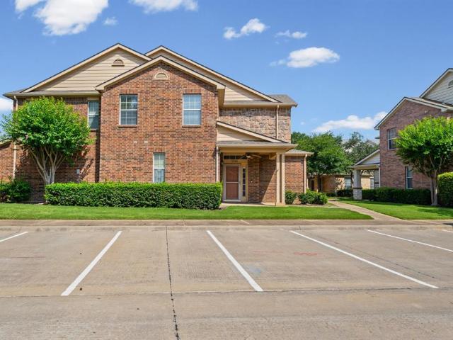 House for sale in Grand Prairie, Texas