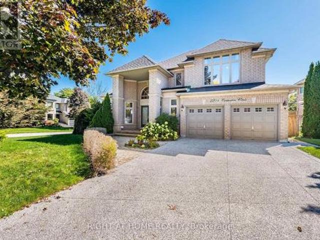 House for sale in Oakville, Ontario