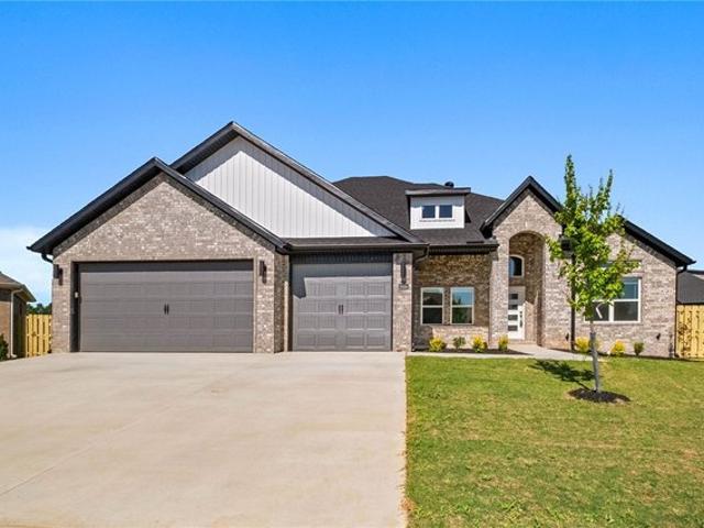 House for sale in Ark