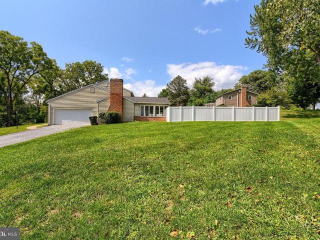 House for sale in Cumberland, Pennsylvania