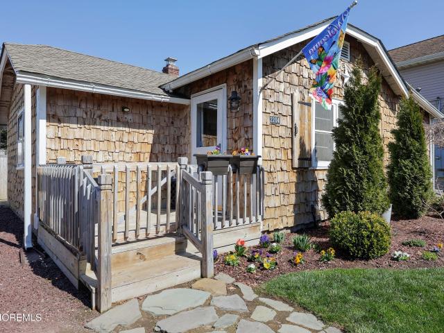 House for sale in Monmouth, New Jersey
