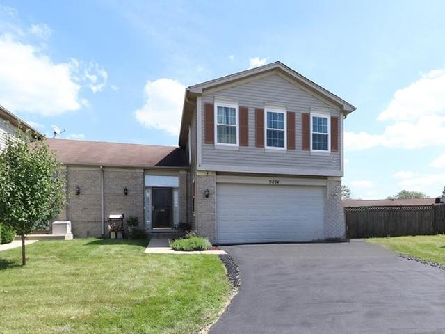 Townhouse for sale in Plainfield, Illinois