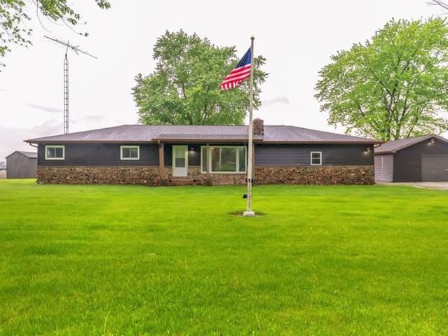 House for sale in Morocco, Indiana