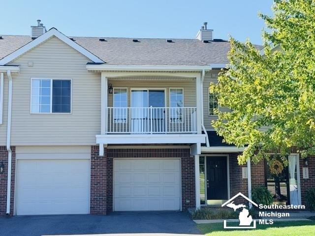 Townhouse for sale in Parklane, Woodhaven