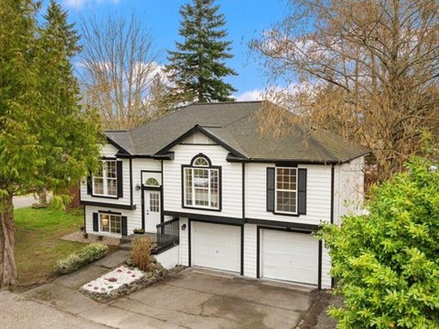 House for sale in Maple Valley, Washington