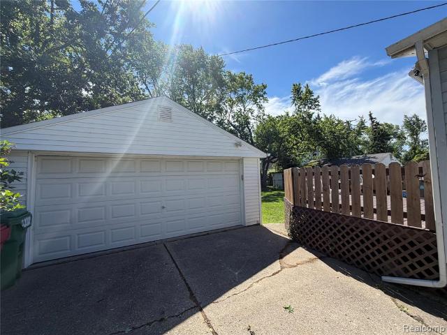 House for sale in Eastpointe, Michigan