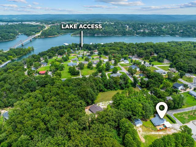 House for sale in Barry, Missouri