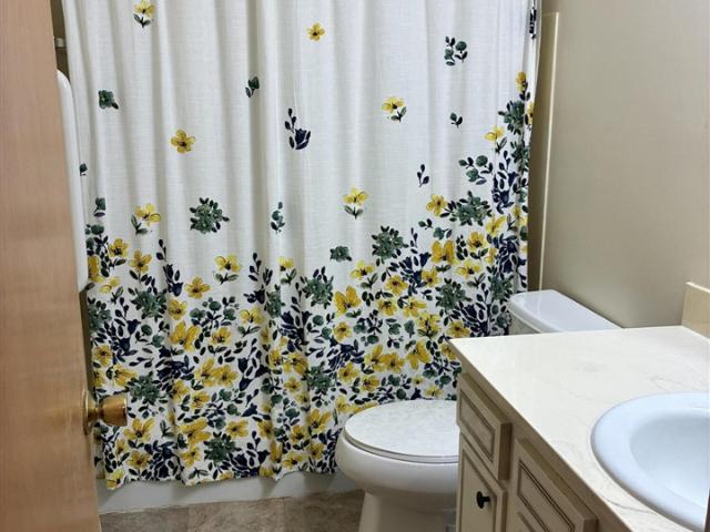 Condo for sale in Wyoming, Kent County