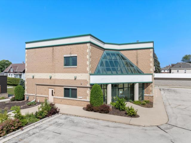 Commercial for sale in Two Rivers, Wisconsin