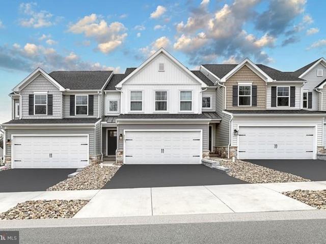 Townhouse for sale in Cumberland, Pennsylvania
