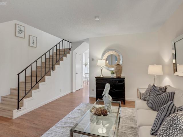 Condo for sale in Alameda, California