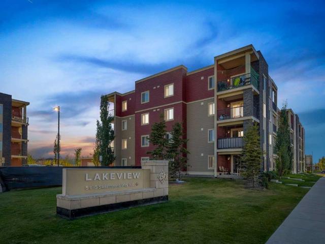 Apartment for sale in Northwest, Alberta
