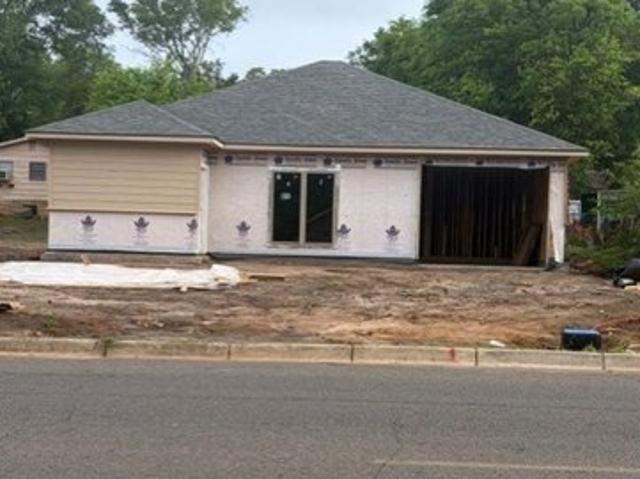 House for sale in Harrison, Texas