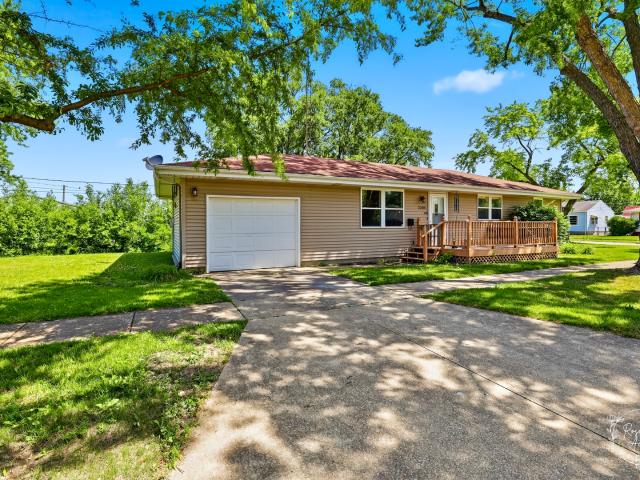 House for sale in West Kankakee, Kankakee