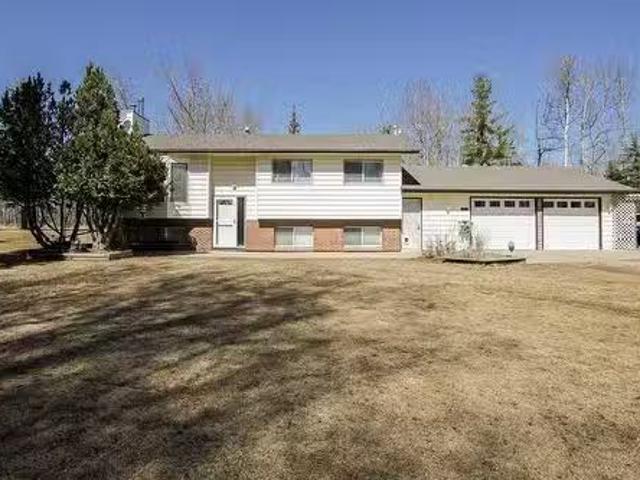 House for sale in Alberta