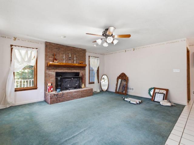 House for sale in Spiro, Mount Vernon