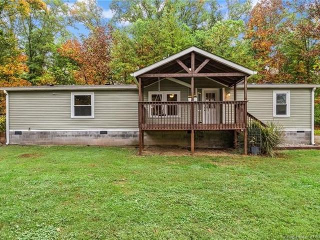 House for sale in Henryville, Clark County
