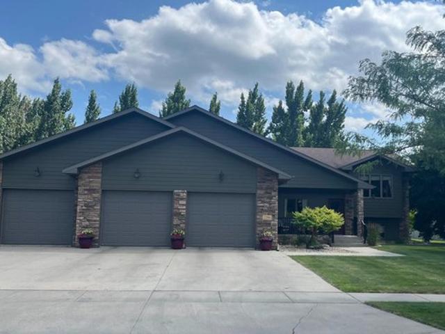 House for sale in Aberdeen, South Dakota