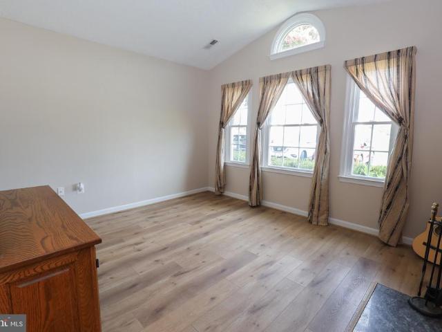 Townhouse for sale in California, Maryland