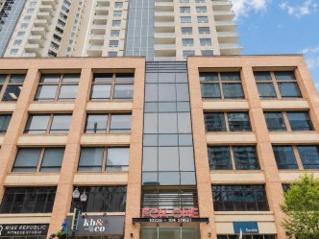 Condo for sale in Wedgewood, Alberta