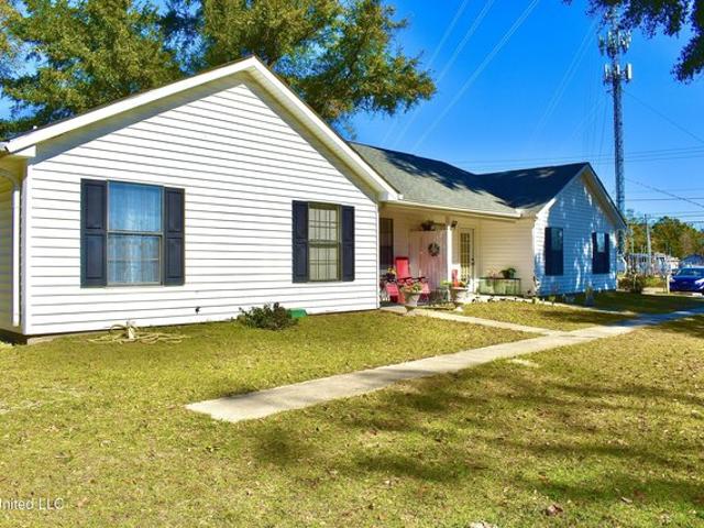 House for sale in Gulfport, Mississippi