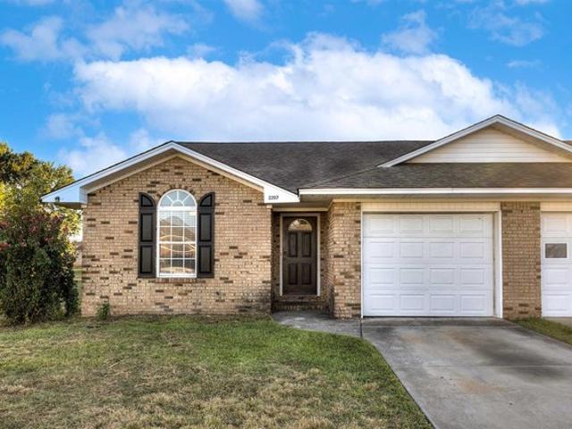 Townhouse for sale in Sumter, Sumter County