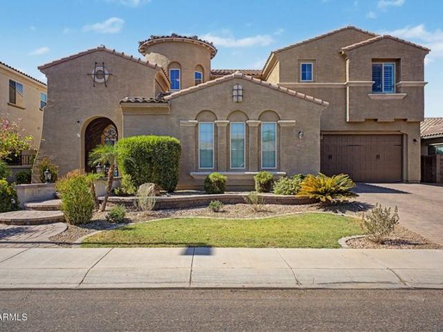 House for sale in Gilbert, Arizona