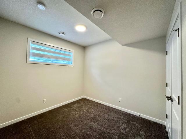Apartment for rent in Wedgewood, Alberta