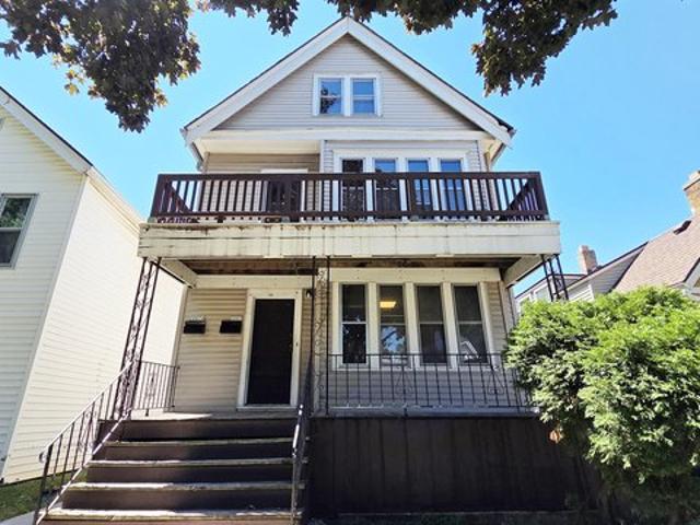 House for sale in Milwaukee, Wisconsin