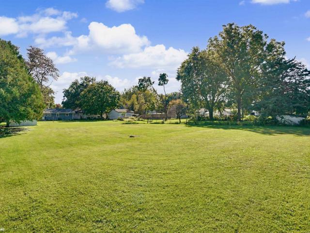House for sale in Highland Park Place, Burlington