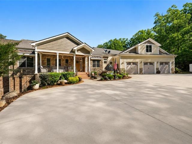 House for sale in Davidson, North Carolina