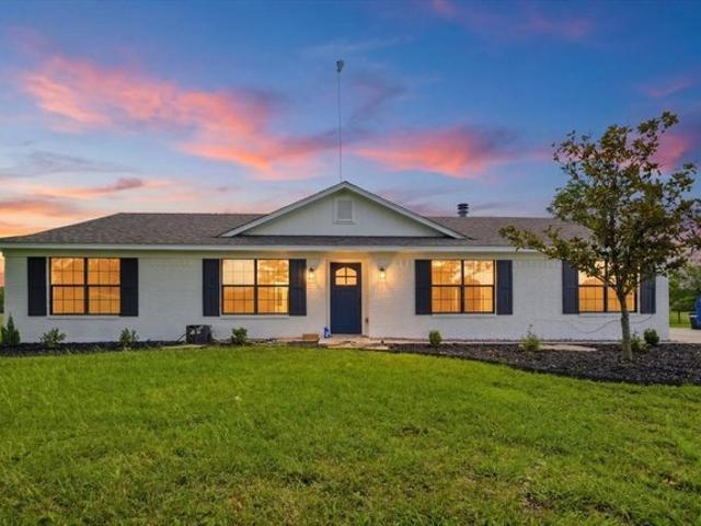 House for sale in Lorena, Texas
