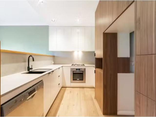Apartment for rent in Lower North Shore, Sydney