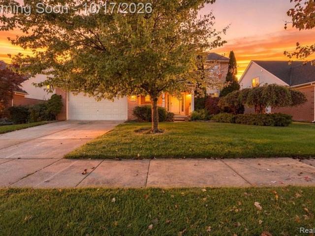 House for sale in Woodhaven, Wayne County