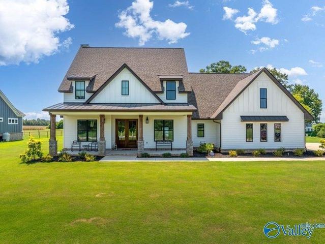 House for sale in Elkmont, Alabama