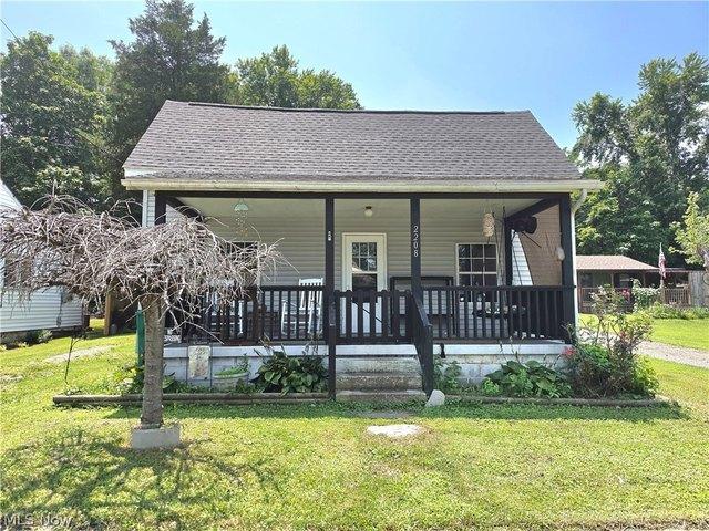 House for sale in Parkersburg, West Virginia