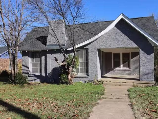 House for sale in Fort Worth