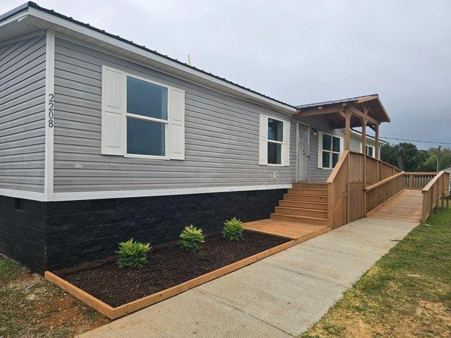 House for sale in Bon Aqua, Middle Tennessee