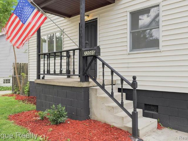 House for sale in Eastpointe, Michigan