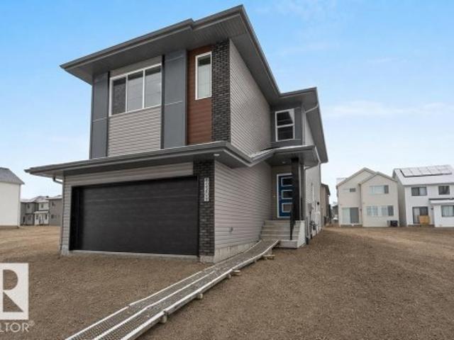 House for sale in Wedgewood, Alberta